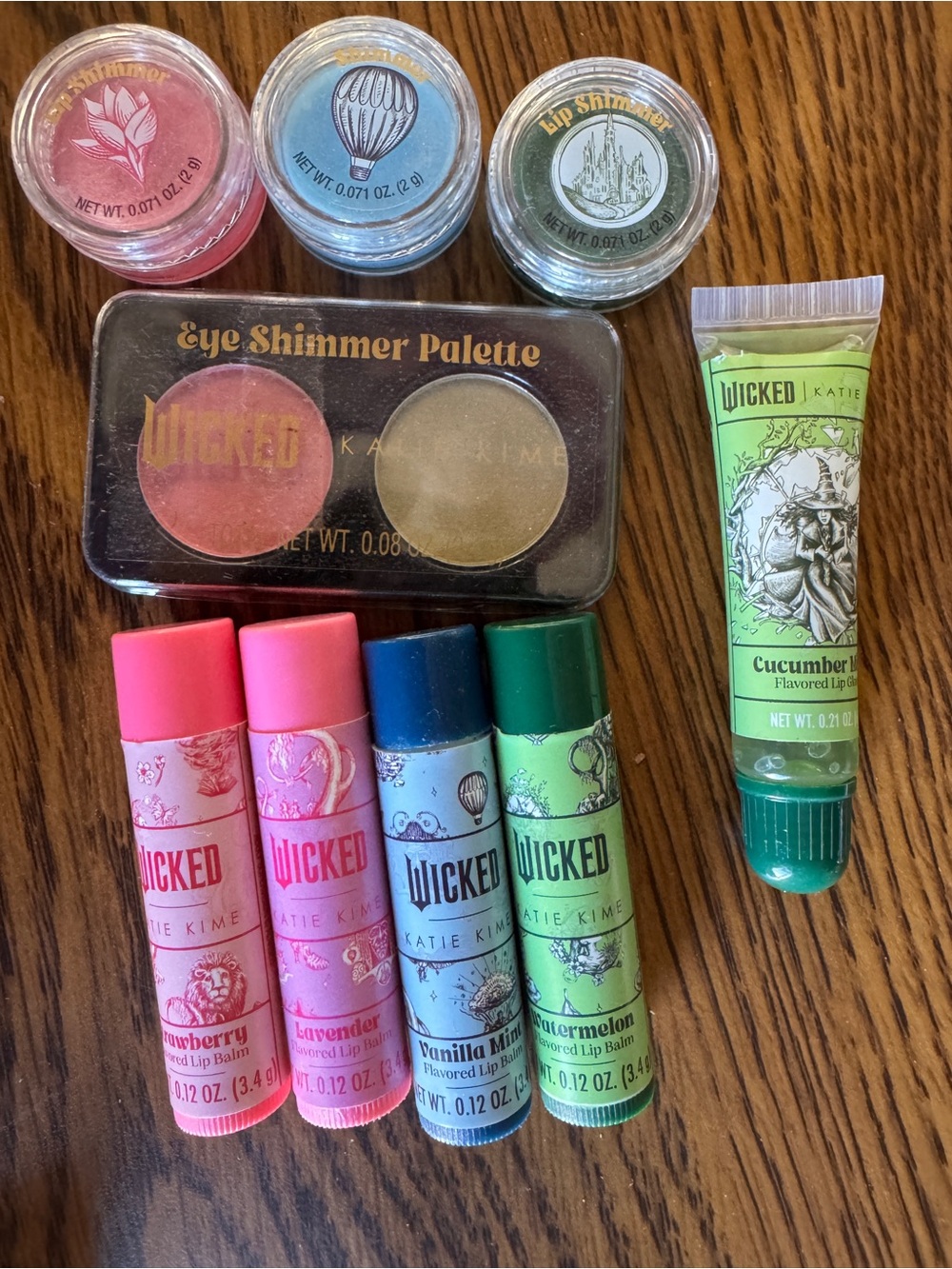 Wicked by Katie Kime Makeup Set of 9 Includes eyeshadow — Pink and Green